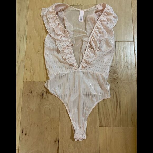 Victoria's Secret Pink Gold Metallic Stripe Bodysuit Small - Picture 9 of 14